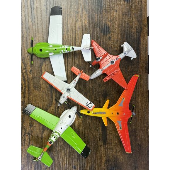 Disney Pixar Planes 1:55 - Lot of 6 Damaged Planes - Read Description - Picture 2 of 8